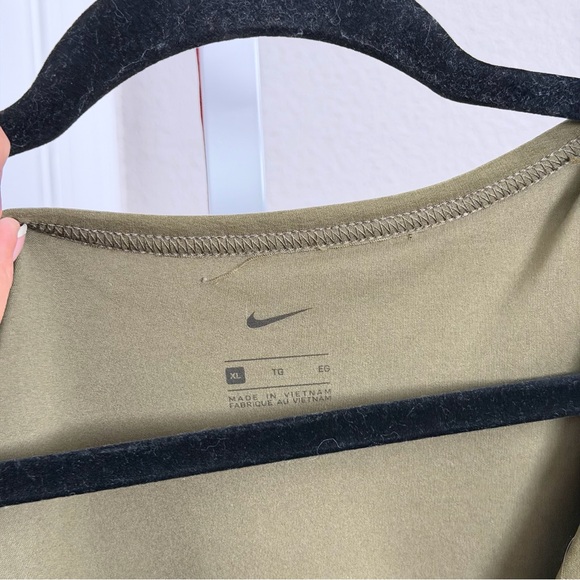 Nike Sherpa Training Wrap Front Tie Long Sleeve Fleece Sweatshirt Size XL Green - Picture 5 of 8